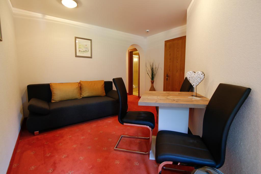 Hotel Tia Apart Kaunertal Room photo