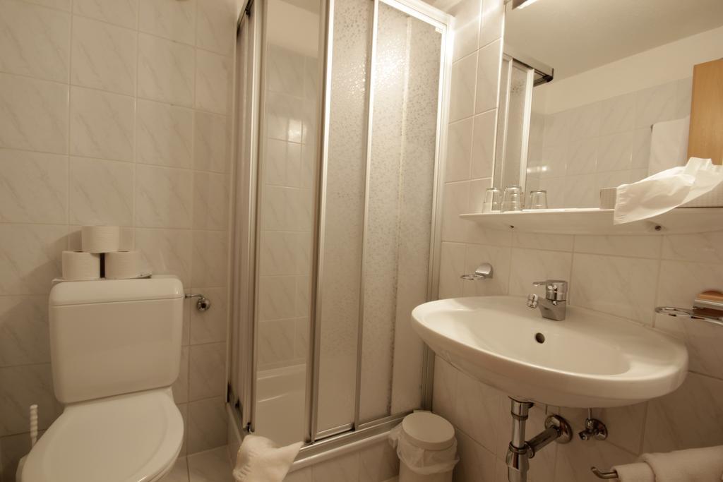 Hotel Tia Apart Kaunertal Room photo